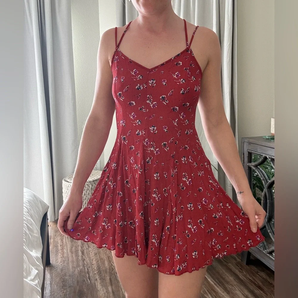 American Eagle Outfitters Red Floral Strapless Mini Dress with Crisscross Straps - Picture 7 of 8